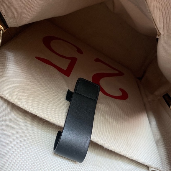 Gucci BackPack - Picture 5 of 6